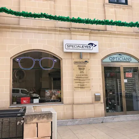 Tortuga * Naxxar